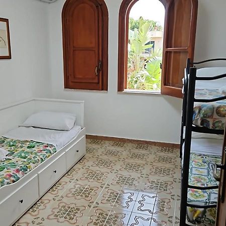 Villa Silvia Casteldaccia Kültér fotó