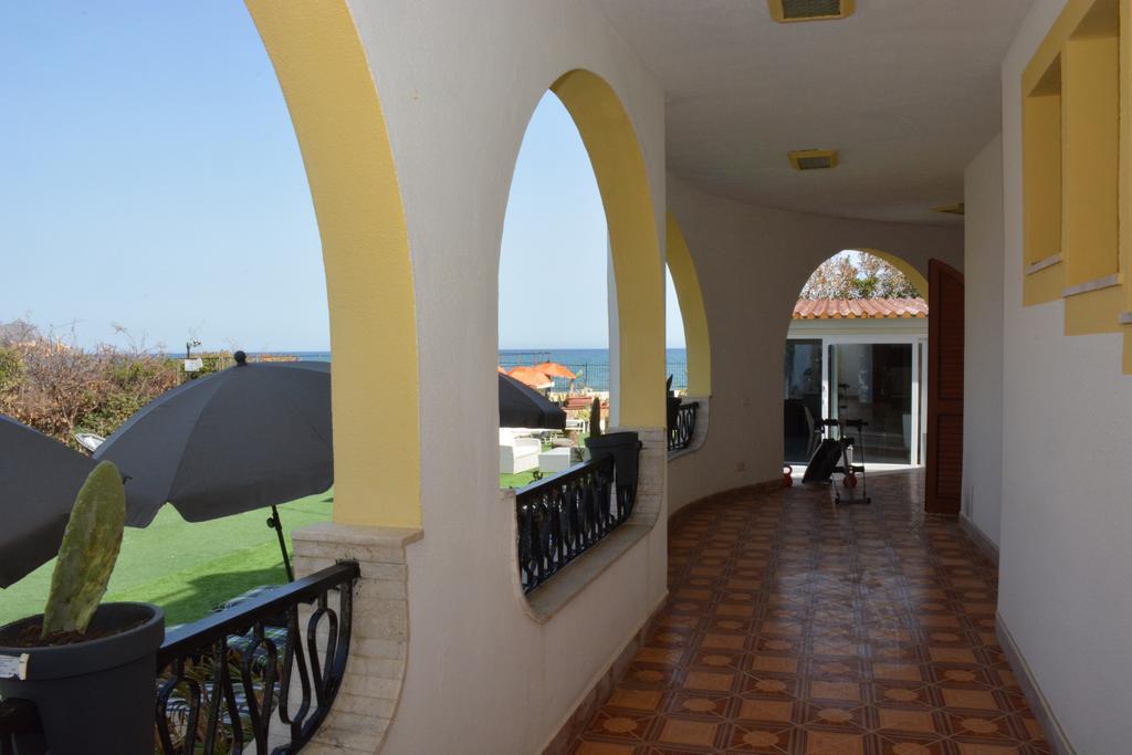 Villa Silvia Casteldaccia Kültér fotó